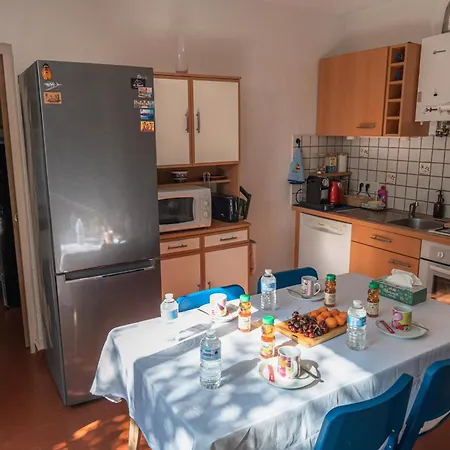 Lejlighed Le Cocon Mediterraneen - A 5 Min - Place De Parking - Barbecue - Terrasse *