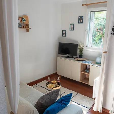 Apartment Le Cocon Mediterraneen - A 5 Min - Place De Parking - Barbecue - Terrasse